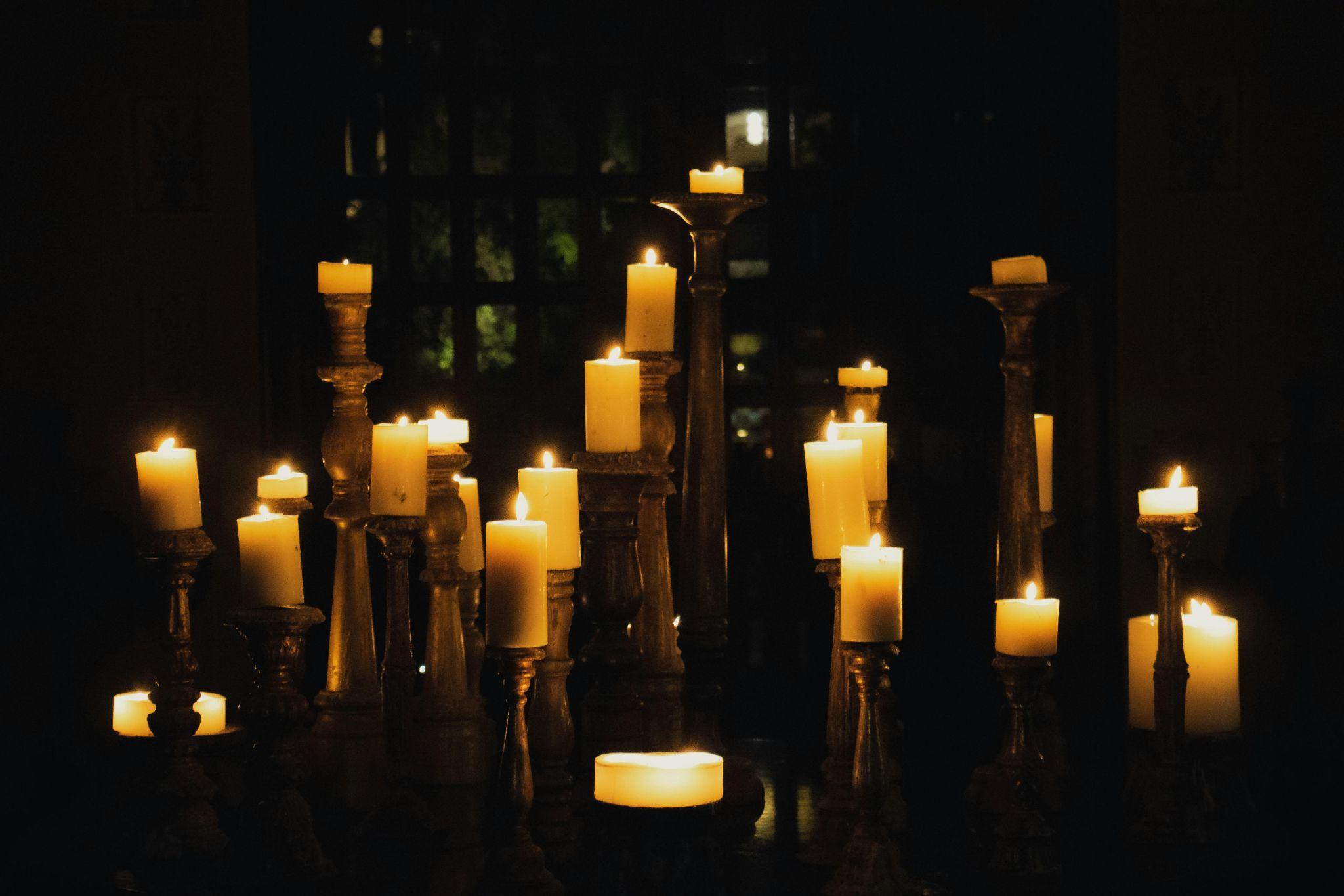 Bulk Pillar Candles: A Practical Investment for Businesses